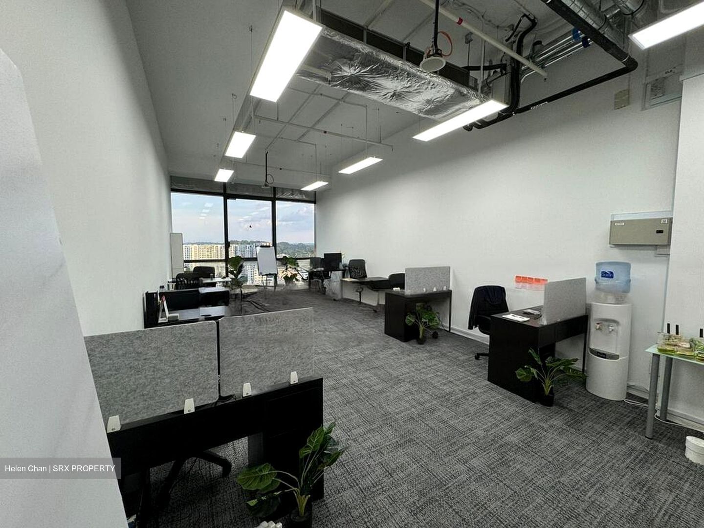 Woods Square (D25), Office #458092101